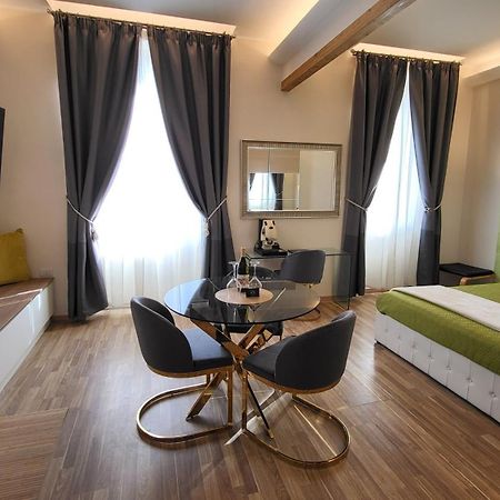 I Due Grifoni Studio Flat Taormina Exterior foto